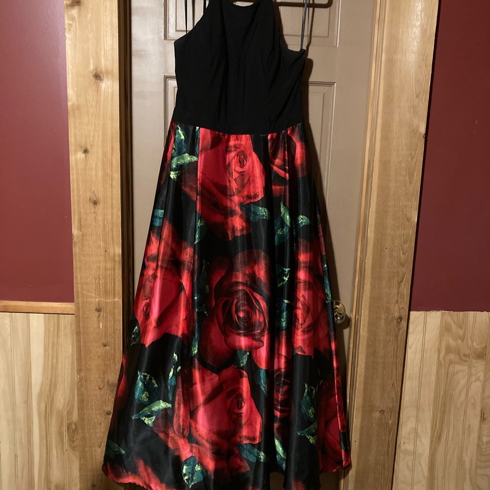David’s bridal size 17 prom dress halter neck